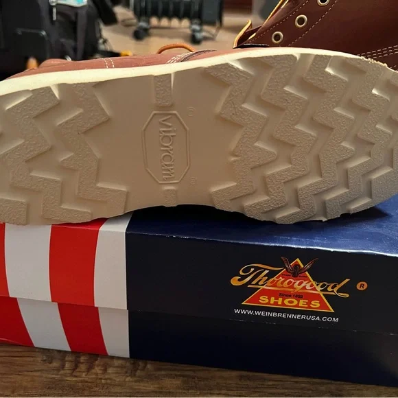 Thorogood 8” work boot - Picture 3 of 4